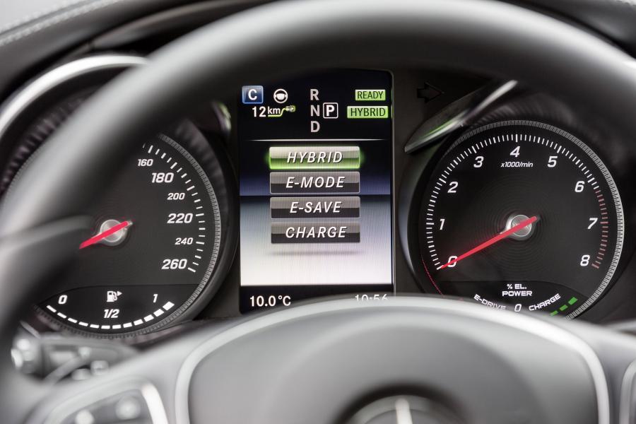  Mercedes-Benz C350 Plug-In Hybrid Estate 2015 года  (фото 11 из 13)